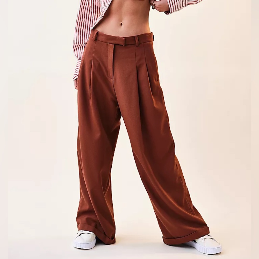 Free People Lyla Trousers in Maple Coffee (Size 4)